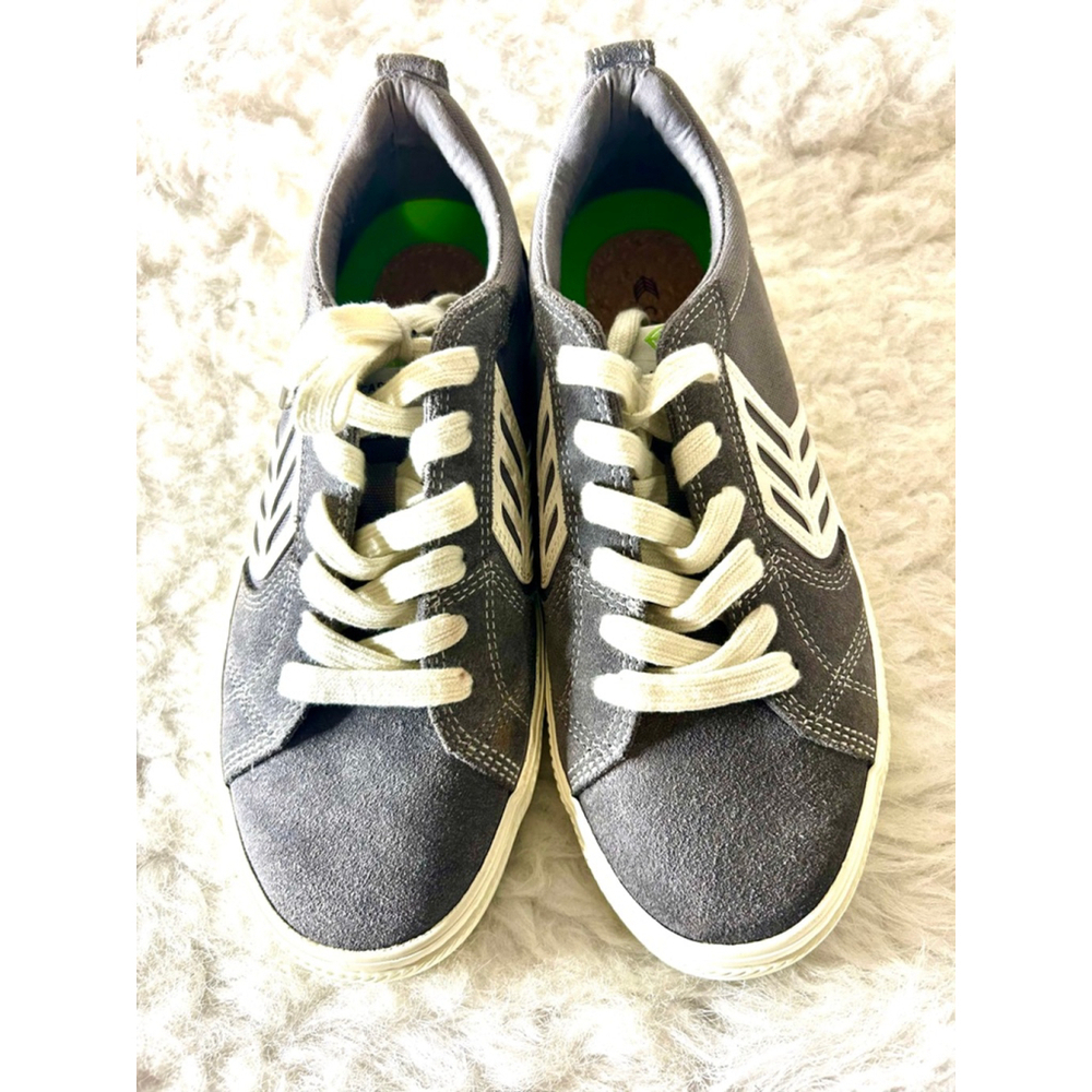 Cariuma Catiba Pro Skate Grey Suede Shoes Men's Size 7.5 Women's Size 9